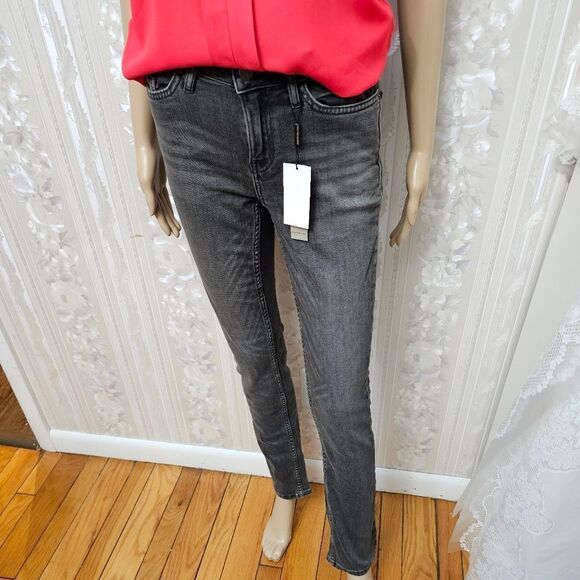Calvin Klein Super Skinny 5 Pockets Jeans NWT - Picture 1 of 7